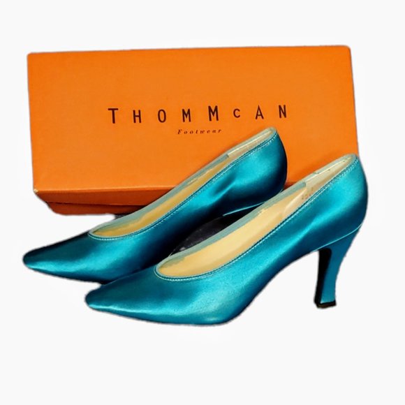 Vintage NWT Turquoise 2 in Heels Pumps SZ 8 - Picture 1 of 10